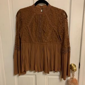 American Eagle High-Neck Lace Top